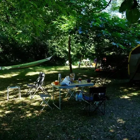 Campingplatz Zecamping 4 Piscine Chauffée Tv Clim 26m2 4*